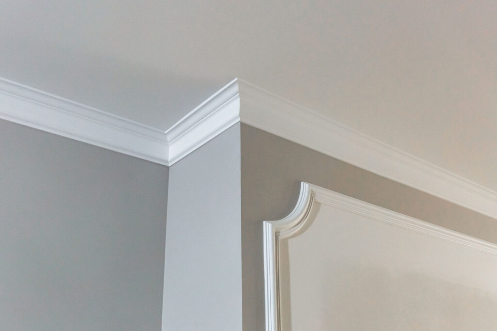 crown-molding